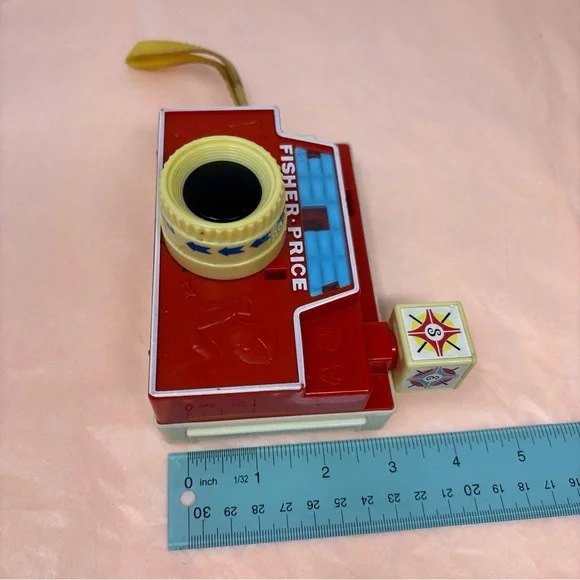 Fisher-Price Red Toy Camera with Yellow Lens and Strap - Picture 7 of 16